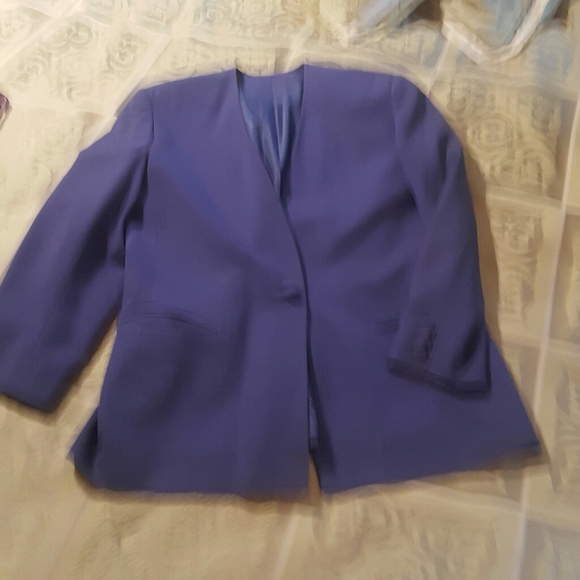 Talbots Dress Suit - Picture 3 of 12